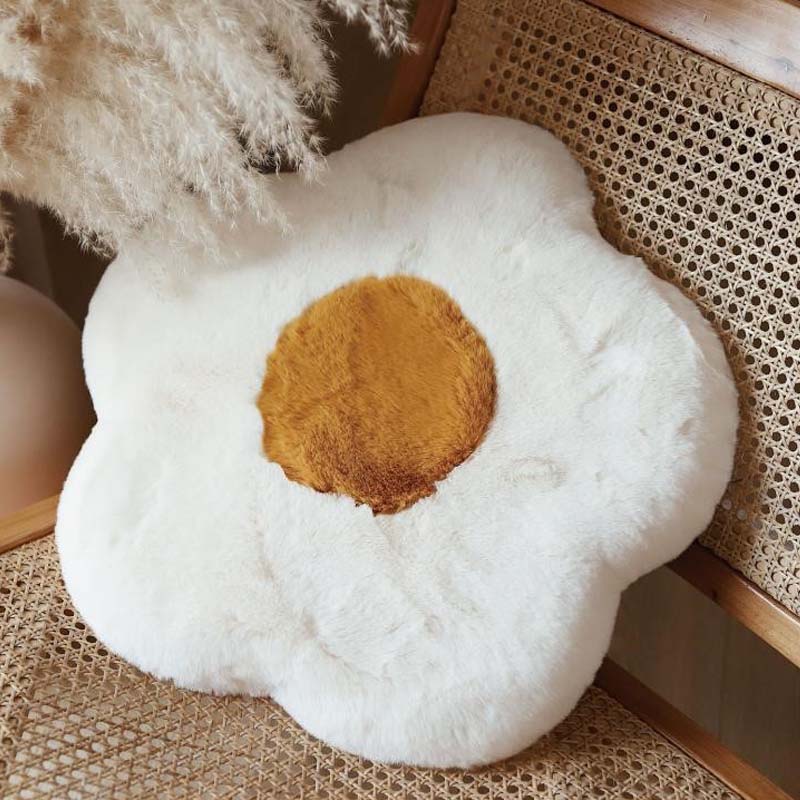 Fluffy Sunflower Pet Mat