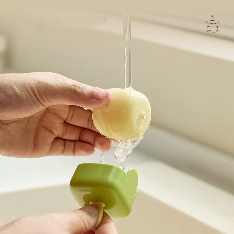 Quick Clean Reusable Washable Lint Roller Buddy