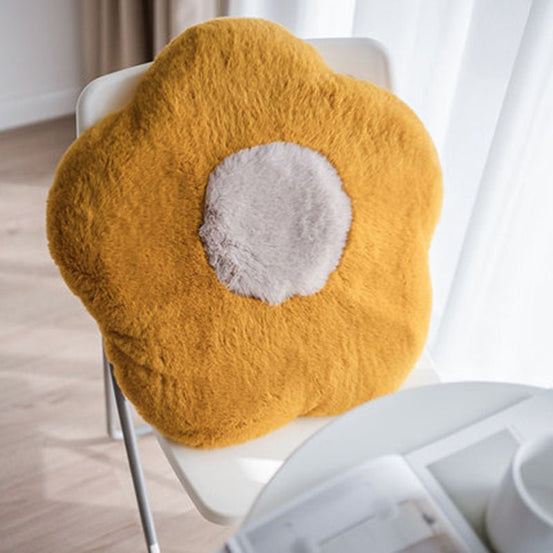 Fluffy Sunflower Pet Mat - Pup Buddy